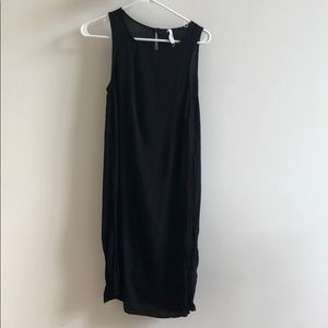Lush black tunic